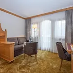 Edenlehen Szálloda 4*