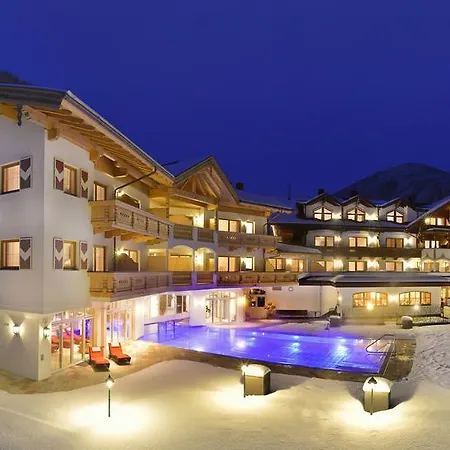 Edenlehen Otel Mayrhofen