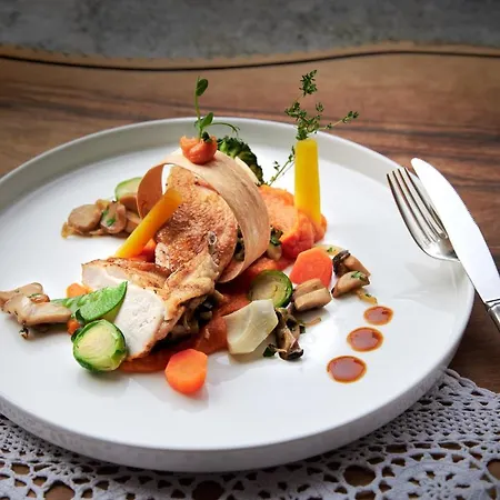 酒店 埃登勒汗酒店 4*