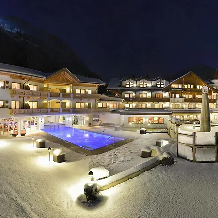 埃登勒汗酒店 4*