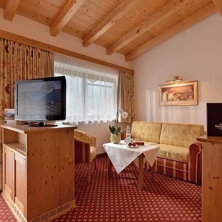 埃登勒汗酒店 酒店