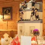 埃登勒汗酒店 迈尔霍芬