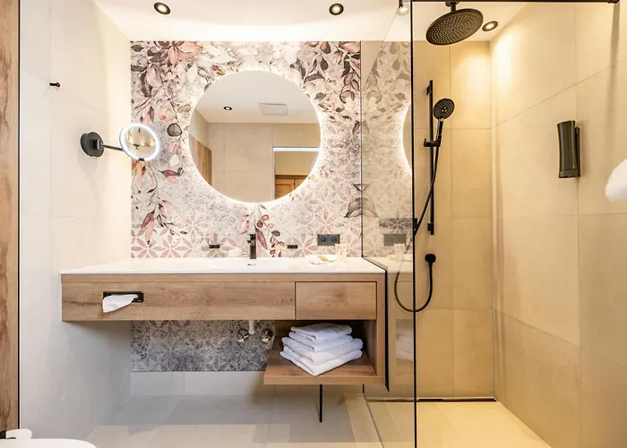 埃登勒汗酒店 4*